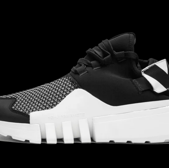 adidas Other - Y-3 Ayero 'Core Black'

Sz 10.5
